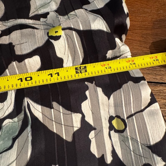 Banana Republic Navy Floral Maxi Dress 4Petite - Picture 9 of 10